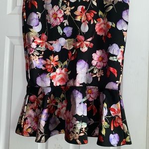 Forever 21 plus size floral skirt